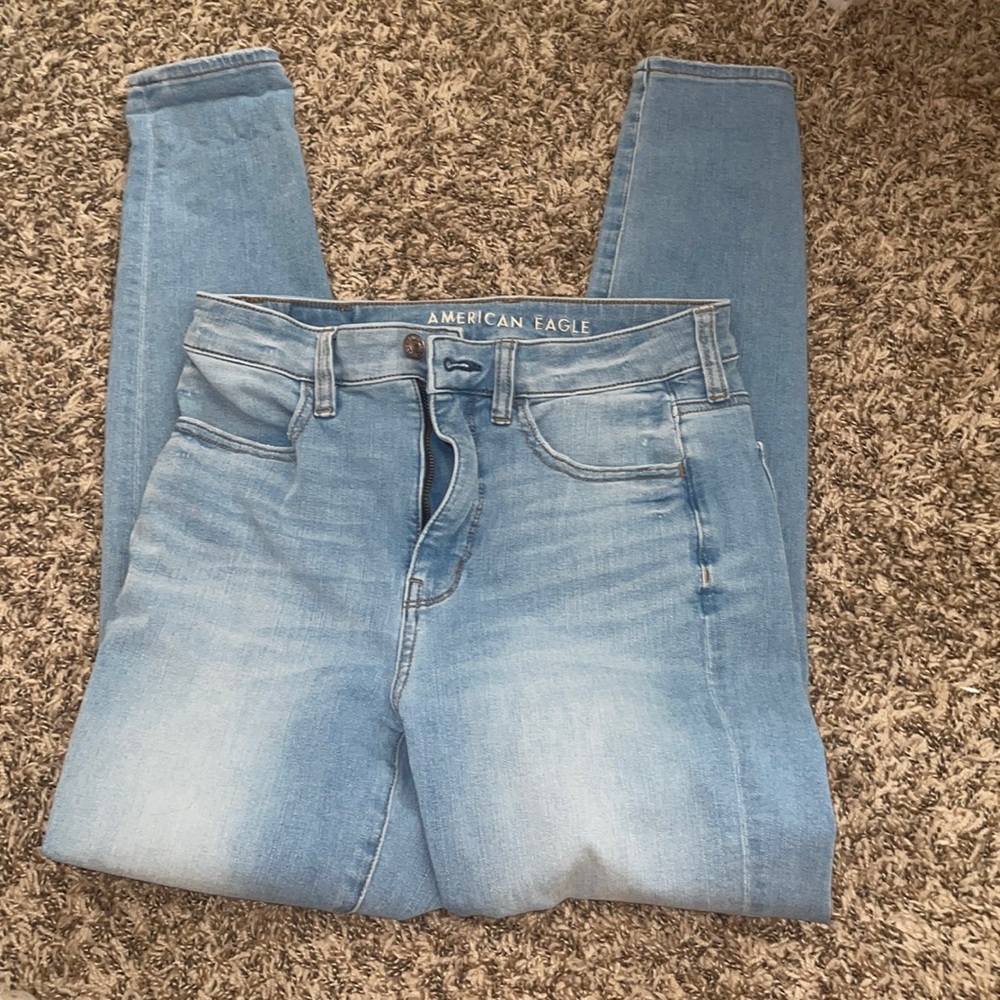 American Eagle the dream jean super high rise jegging